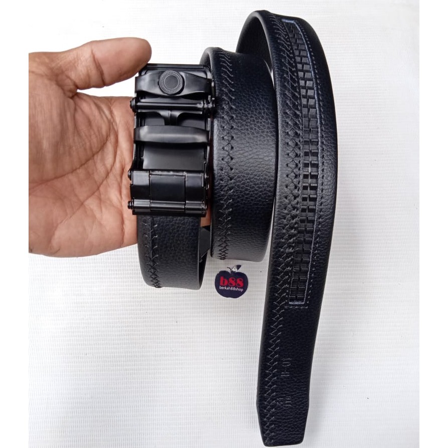 Ikat Pinggang / Sabuk Pria Import Kulit Sintetis High Quality Gesper Hitam Polos