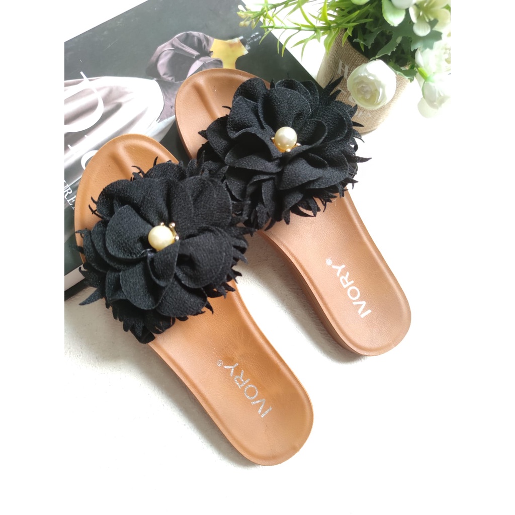 IVORY Sandal Wanita Flat Bunga Import Termurah SL22-32