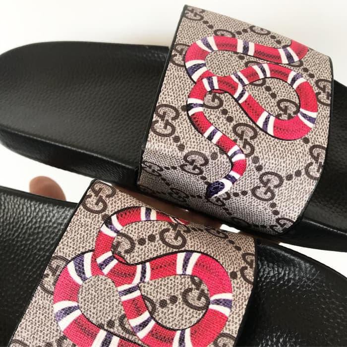 gucci flip flops snake