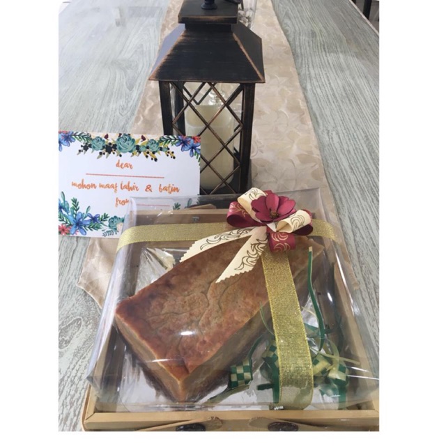 

Hampers Kue Palembang Loyang Kecil