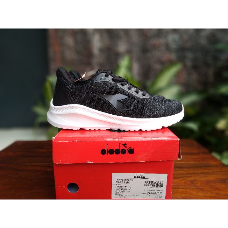 Jual Sepatu DIADORA CARPE ORIGINAL