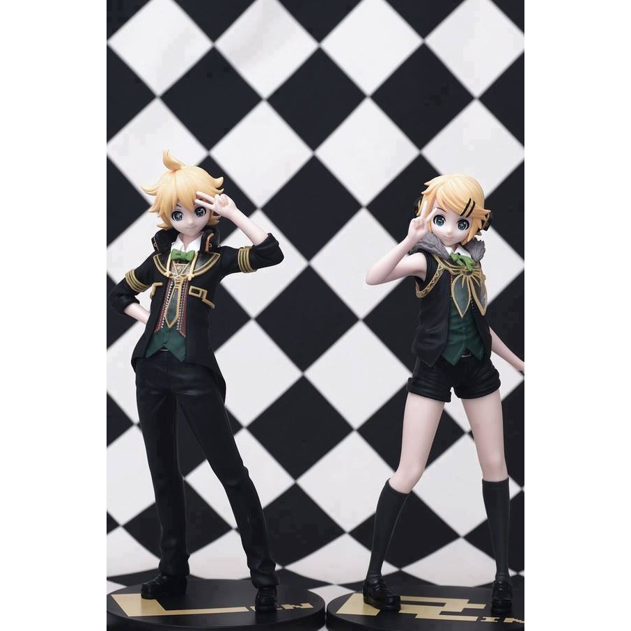 Super Premium FIgure Len Transmitter