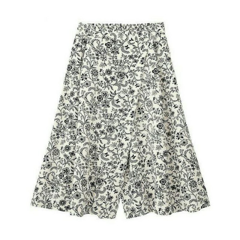 GU by UNIQLO Gaucho Pant - White Floral - Celana Kulot Wanita Motif Bunga Branded