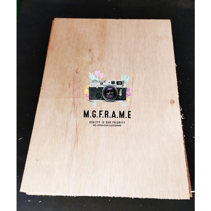 Triplek 60*90 6 lembar+bubble 3mtr