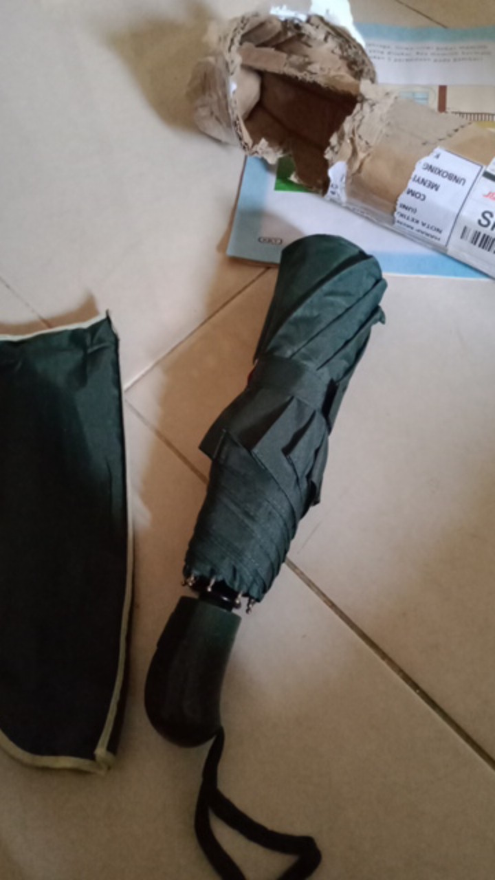 Payung Lipat (warna)tombol Otomatis Pelindung Sinar Uv Anti Hujan Automatic Umbrella