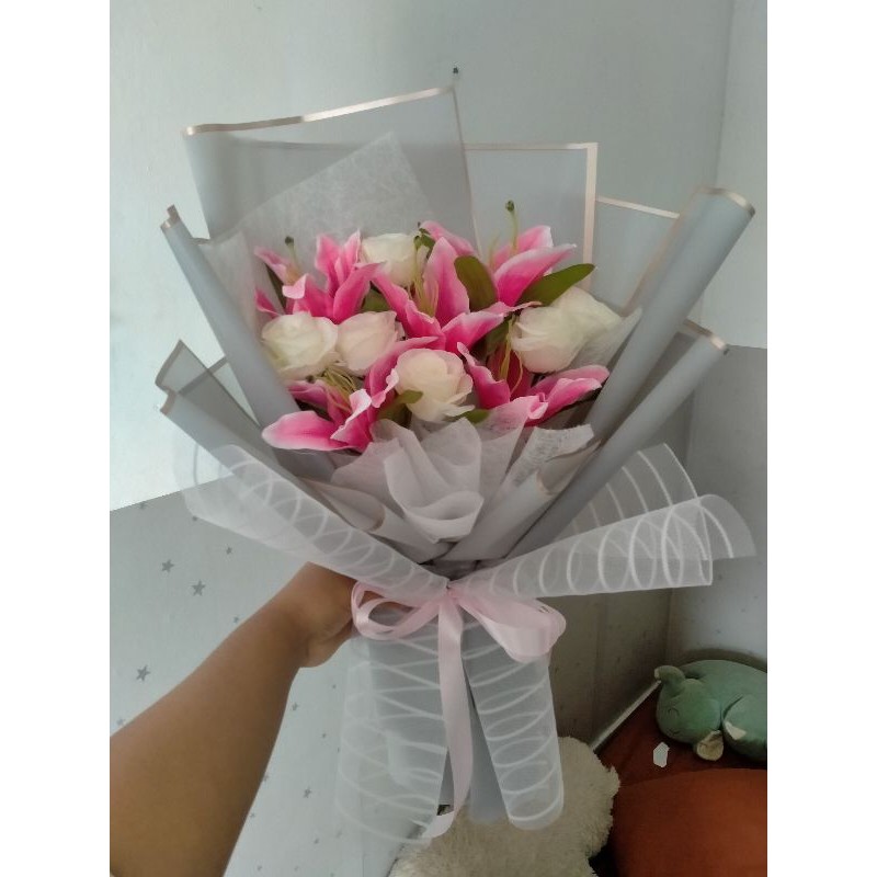 buket bunga Lily/buket bunga/buket artificial/buket hari ibu