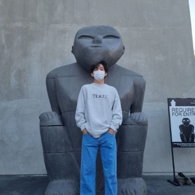 SWEATER V TAEHYUNG NOICE