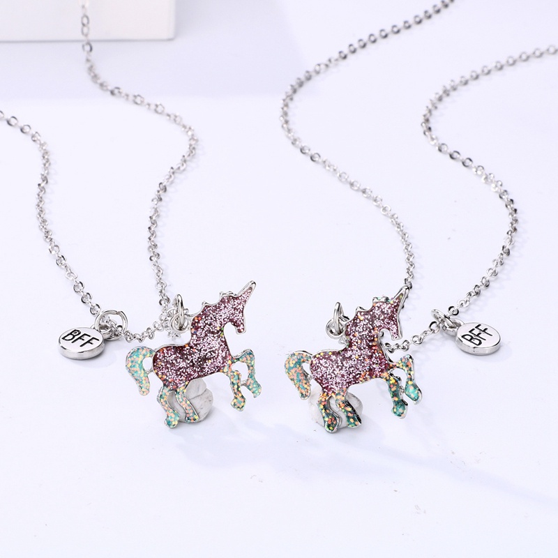 2pcs / Set Kalung Rantai Dengan Liontin Kartun Unicorn Warna Pink Untuk Wanita