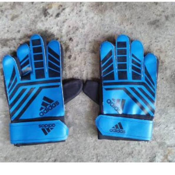 Modern.. Sarung Tangan Kiper Anak Adidas Predator Allsize