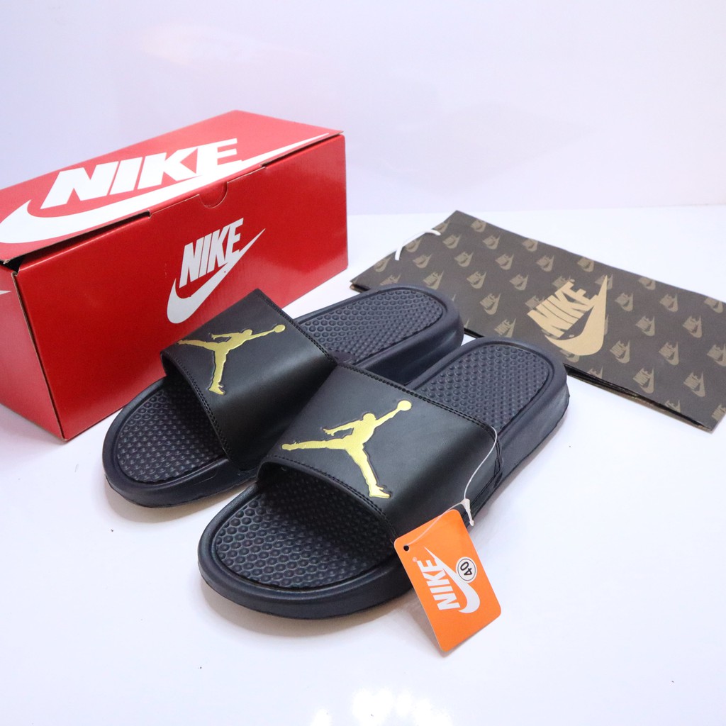 sendal kasual pria wanita nike banassi jordan sport casual slip sandals import premium cowok cewek-JORDAN HITAM GOLD