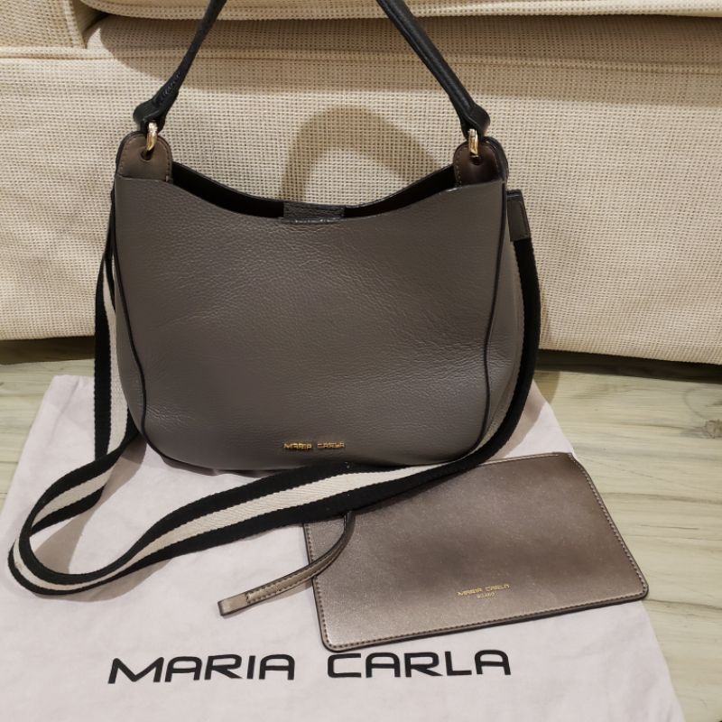 Tas second Maria Carla like new kondisi 95 persen bagus.beli di SOGO 1,3 jt ada talipanjang