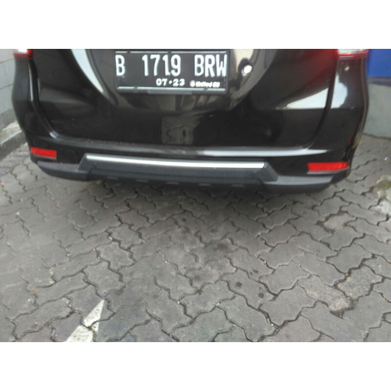 rear bumper guard xenia