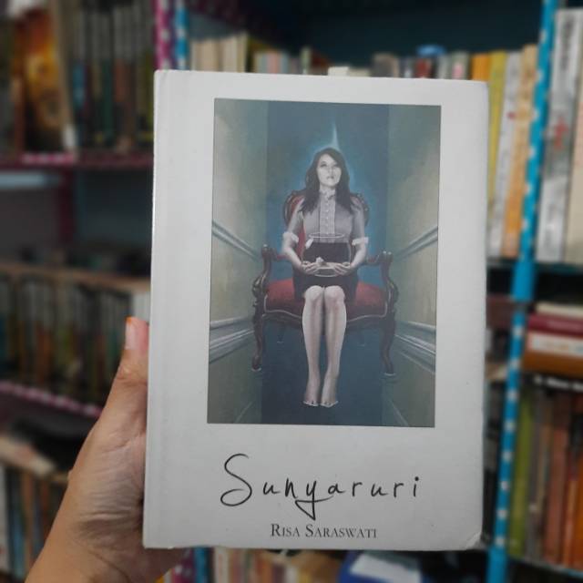 Preloved Novel Sunyaruri Hard Cover