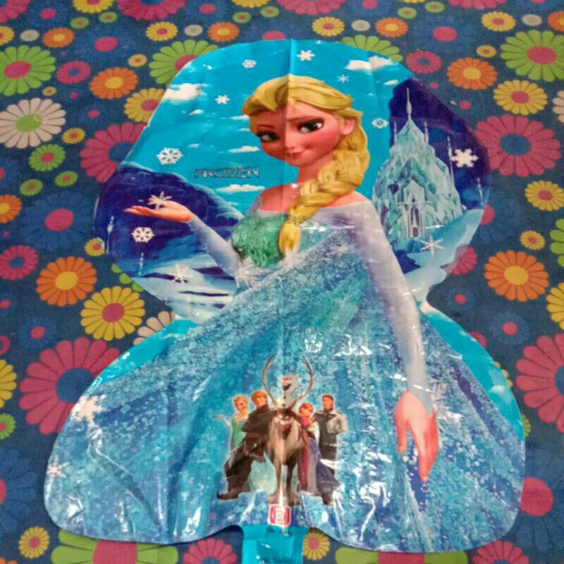 

bon karakter frozen ukuran ± 66 x 43 cm