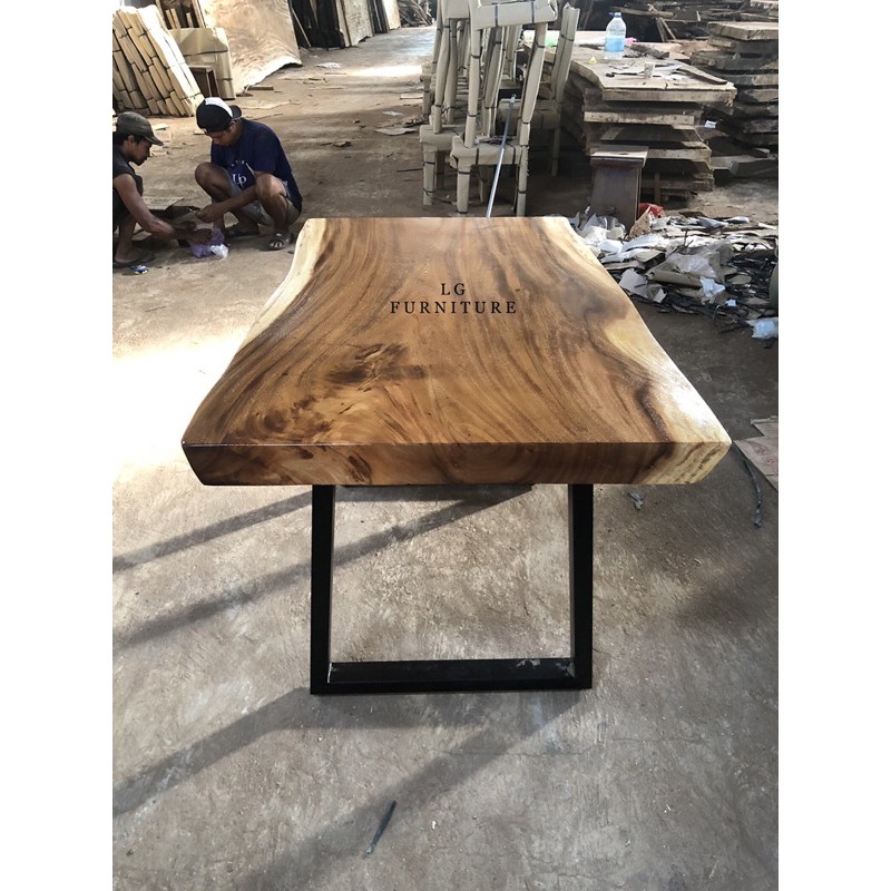 meja makan kaki besi