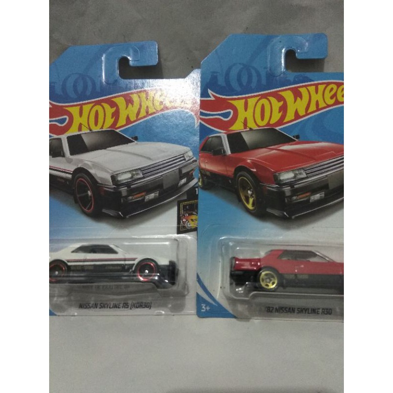 HOT WHWEELS NISSAN SKYLINE R 30 WARNA PUTIH