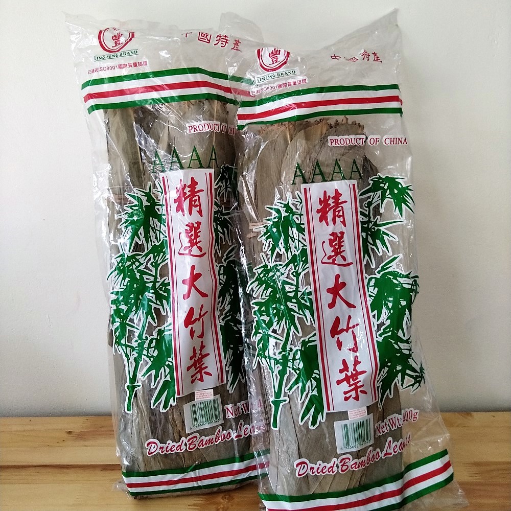 

Bamboo Leaves / Daun Bambu / Daun Bacang / Daun Bakcang Besar 400gr