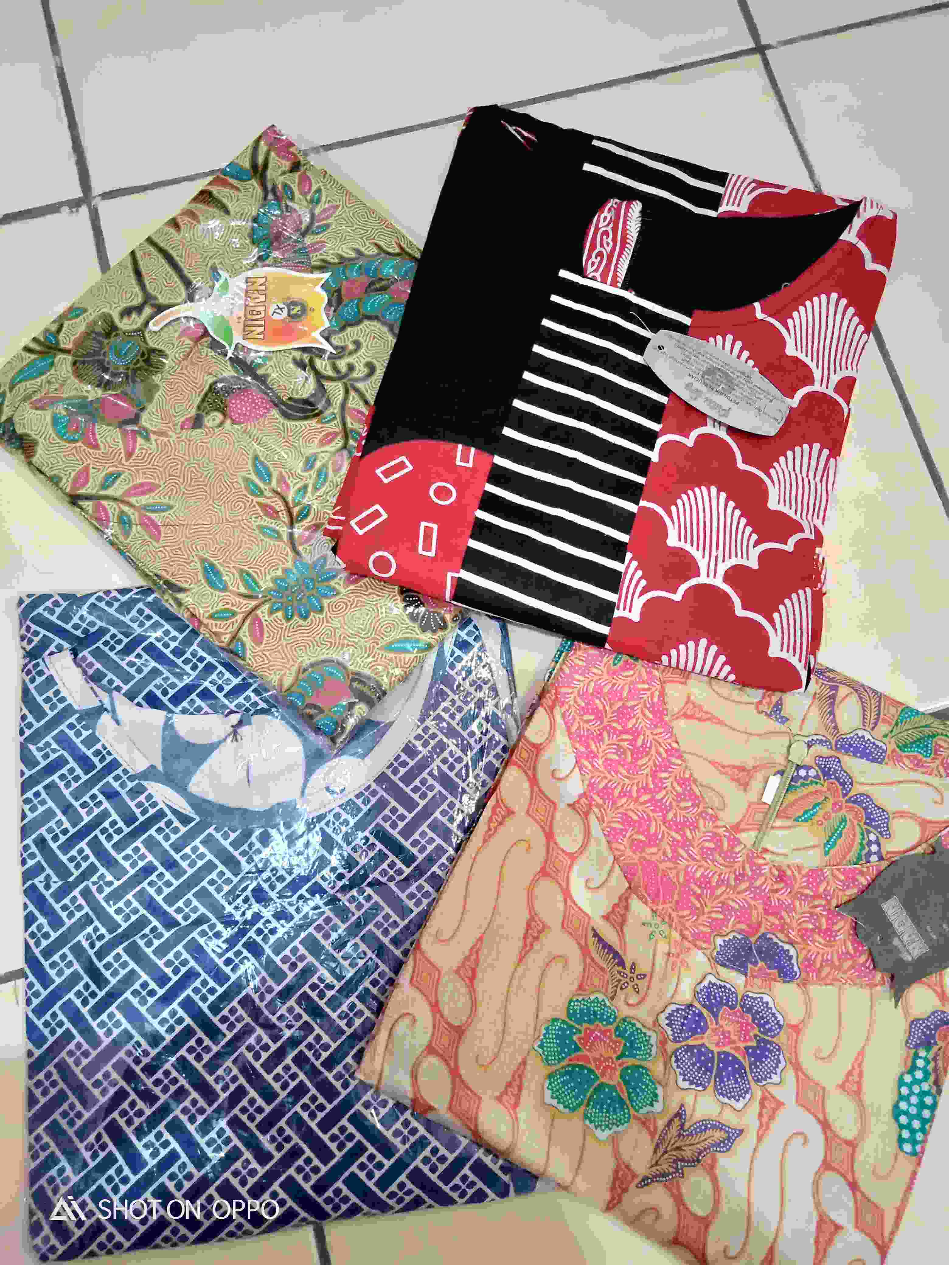 Tunik Nadine Batik Kombinasi Merah Midi Cantik Kekinian