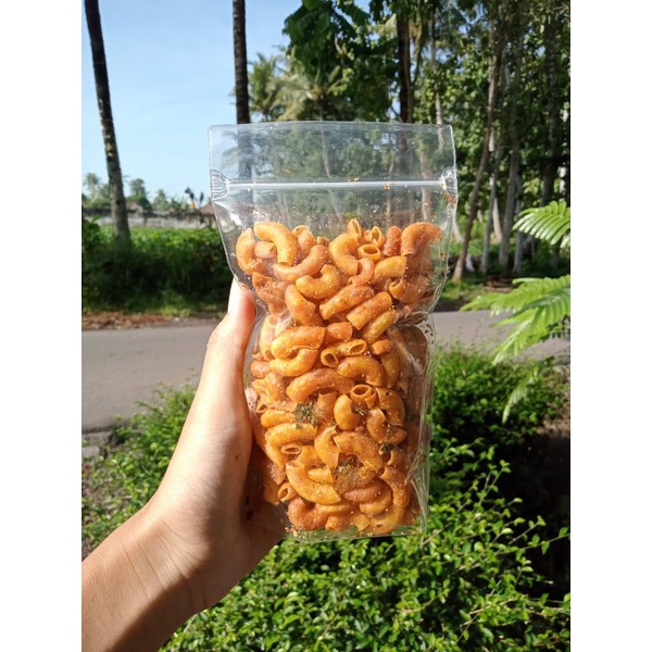 

Makaroni Mang Ade Kemasan Poch 100 Gram