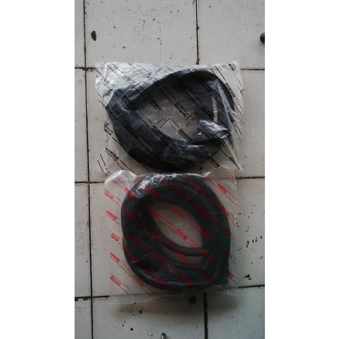 Karet Pintu Dpn Xenia,Avanza Thn Lama Ori - Karet Mobil (Kode 009))