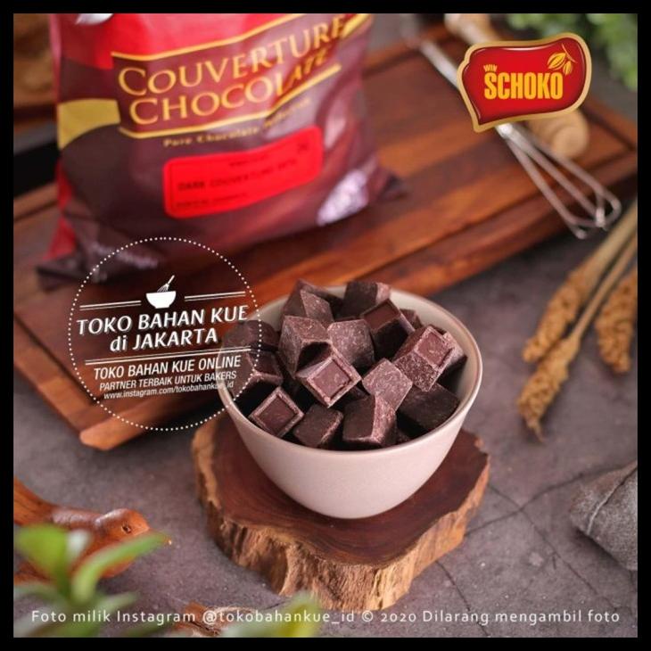 

TERBARUU!! Schoko Dark Couverture Chocolate CUBE 56% 1kg Cokelat Baking Coklat TERBARU