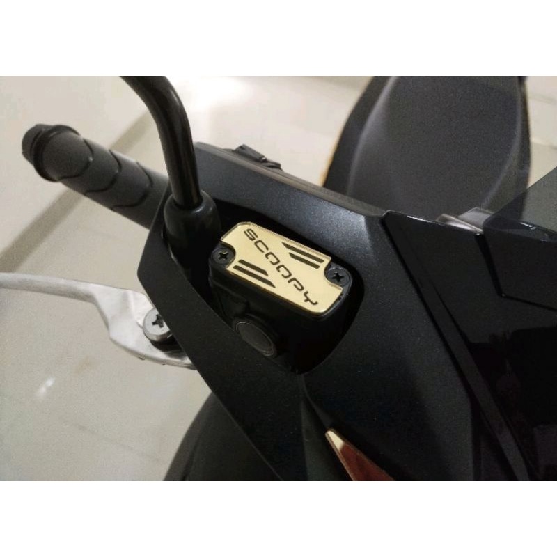 Tutup Master Rem Scoopy Lama & Baru / Garnish Cover Brake Resevoir