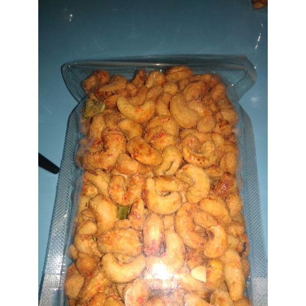 

KACANG METE GORENG RASA PEDAS 1Kg KACANG METE ASLI WONOGIRI