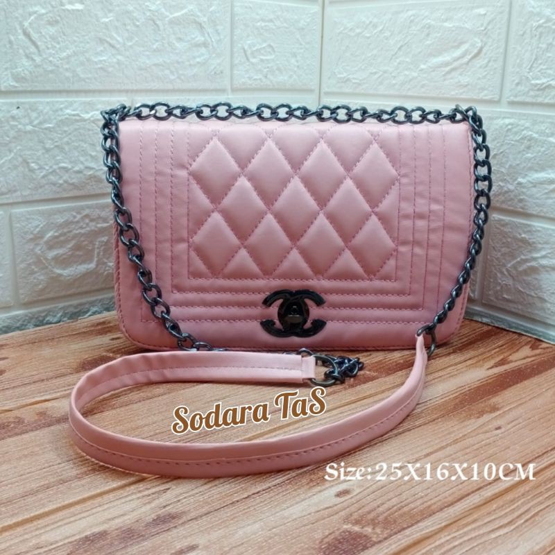 TAS SLEMPANG BOY AISYAH SIZE 25X10X16CM