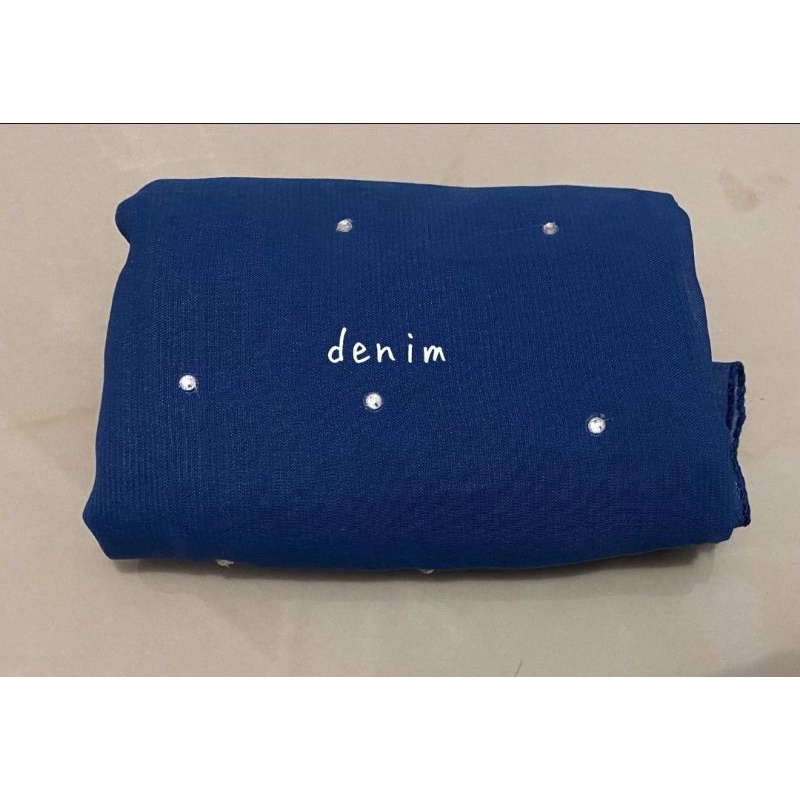 HIJAB SEGIEMPAT SWAROSKI 1KG MUAT 11 PCS-Denim