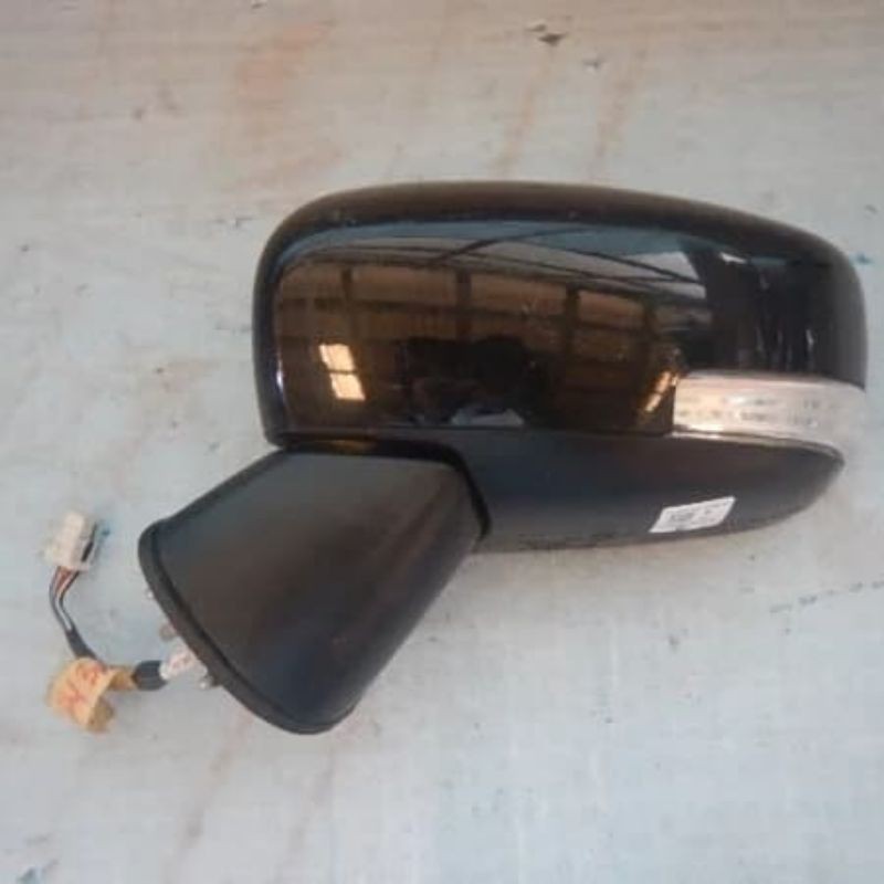 spion suzuki ignis original