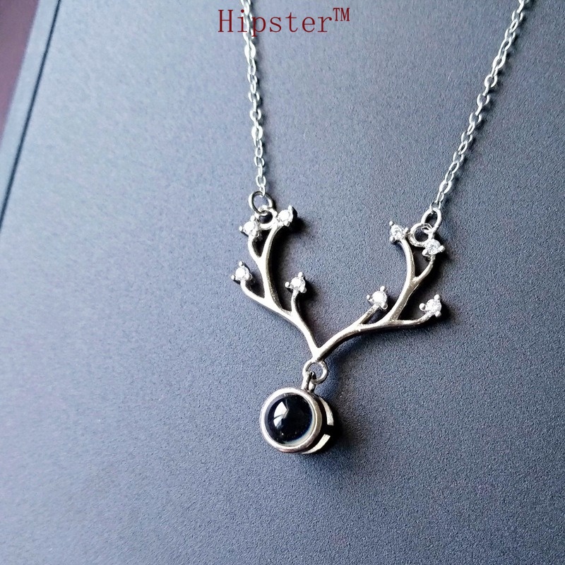 Vintage Obsidian Antlers Pendant Fashion Temperament Clavicle Chain