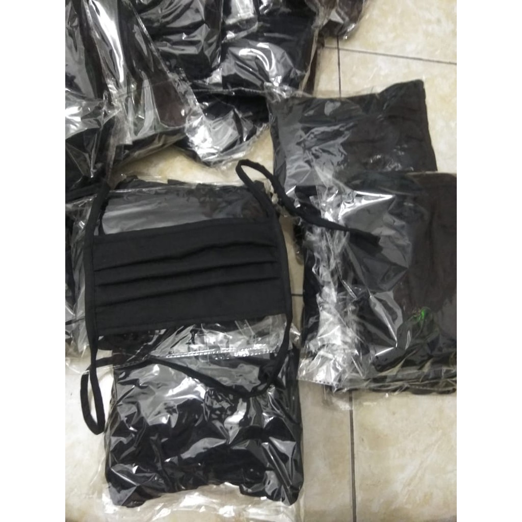 Masker Kain bahan katun termurah warna hitam