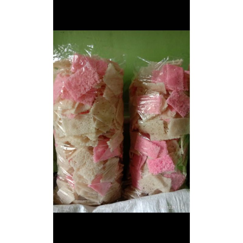 

rangginang singkong makanan tradisional khas magelang