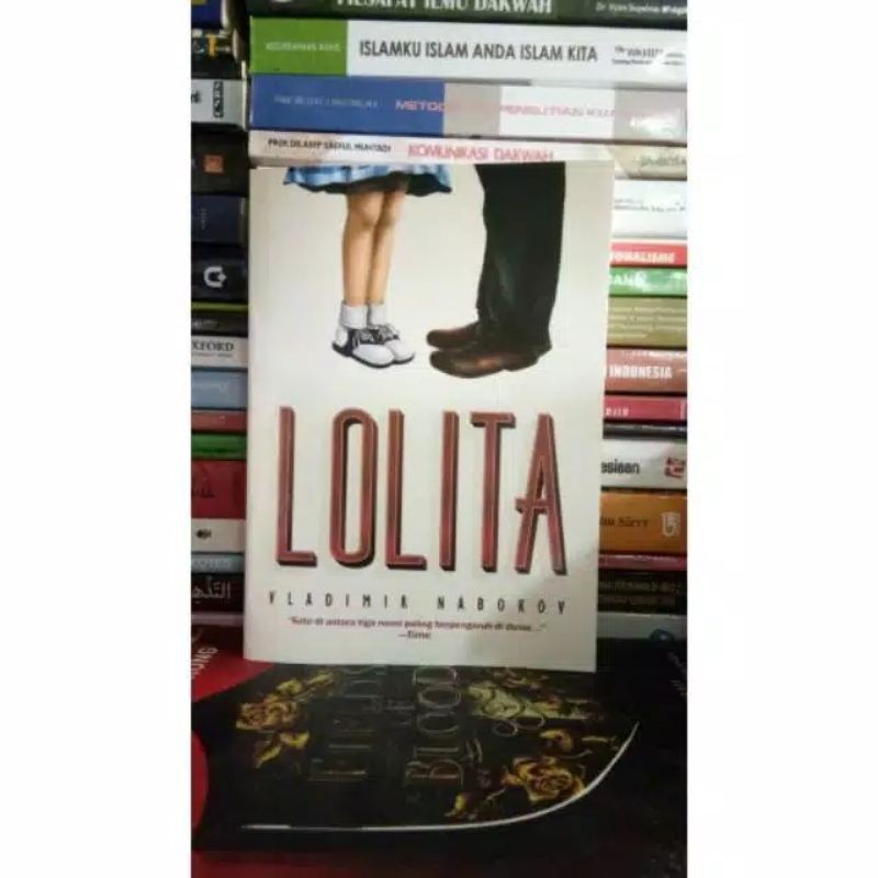 LOLITA - VLADIMIR NABOKOV