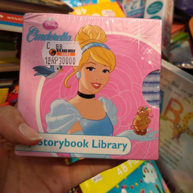 

Pesanan mommy Story Book Library dan Pensil Warna