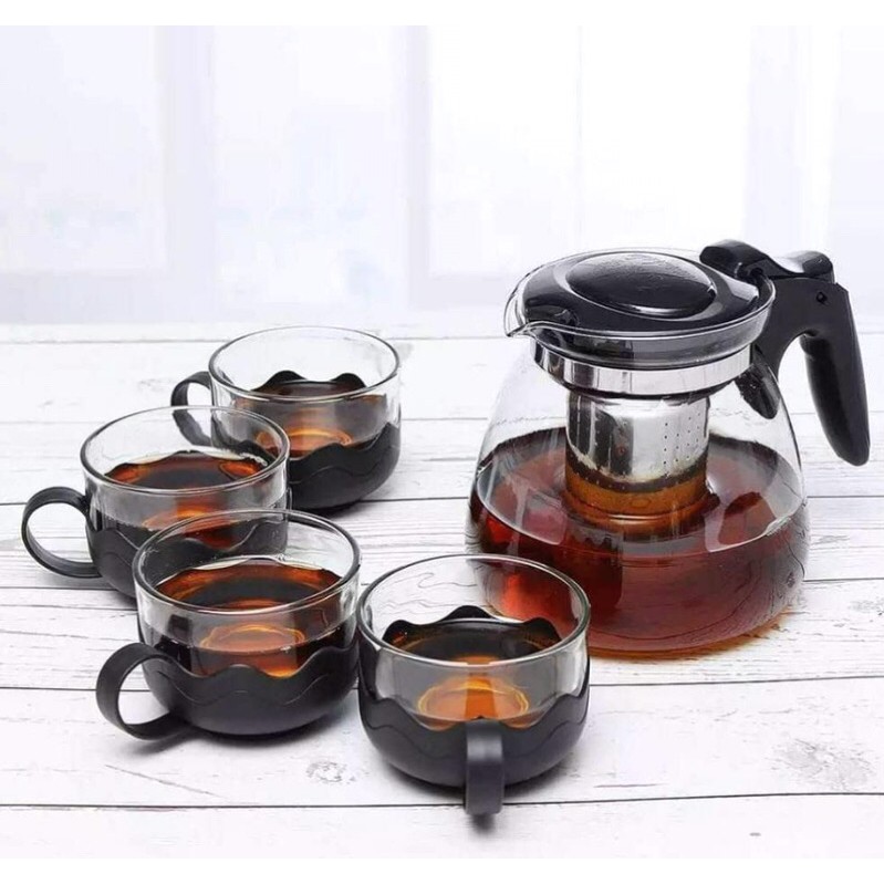 Teapot set dengan saringan teh
