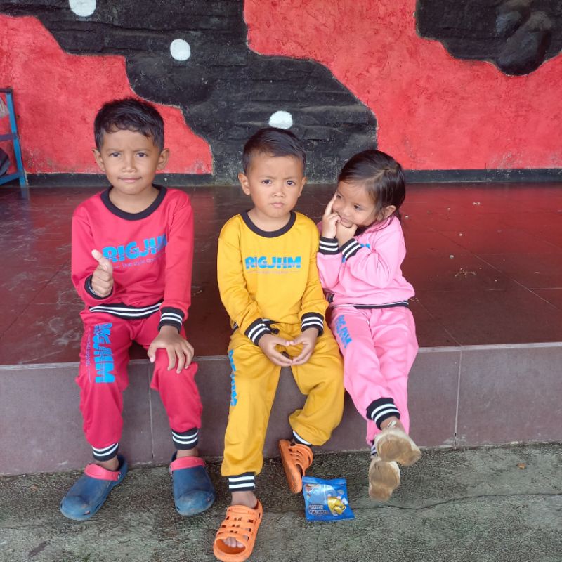 Realpict Setelan Anak Laki Laki Perempuan Warna Merah Kuning Pink Stelan Sweater Joger Baju Anak Mur