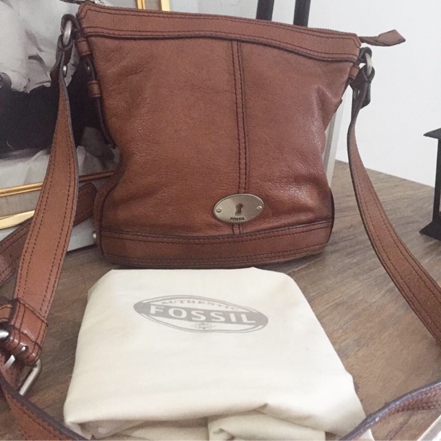 Fossil maddox crossbody