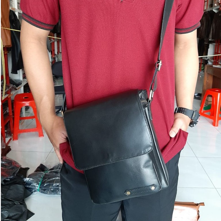 Tas pria selempang kulit asli garut original Waistbag distro keren