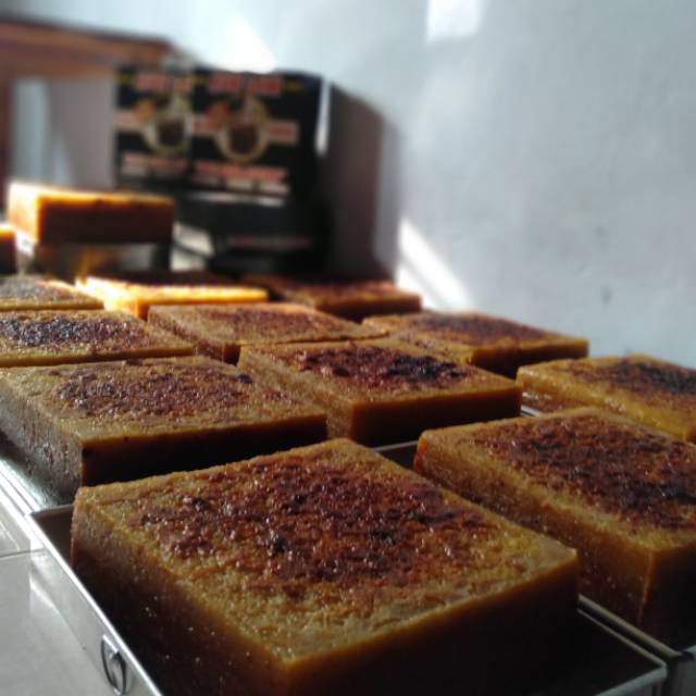 

Kue Lam Siti nor Aisyah