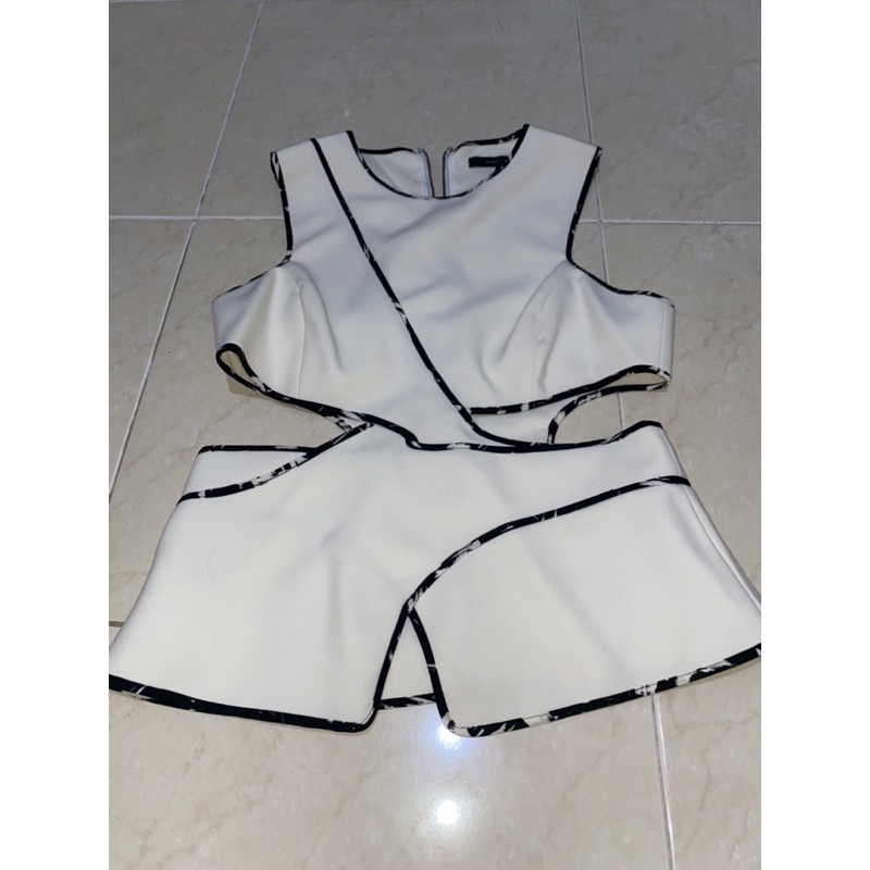 BCBG MAXAZRIA TOP PARTY ATASAN