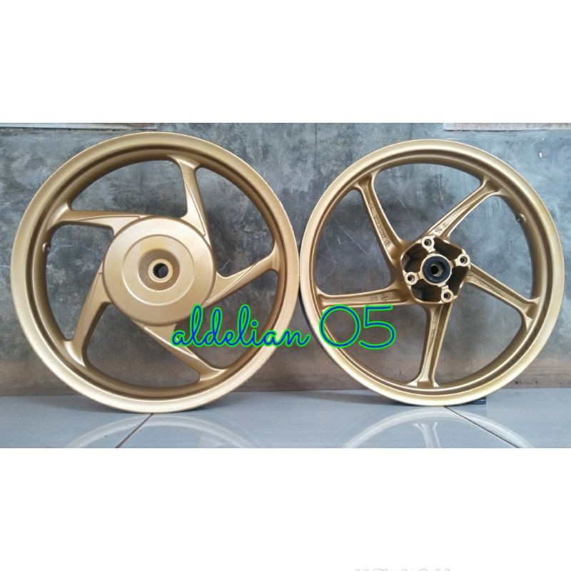 velg velek resing beat ori warna gold