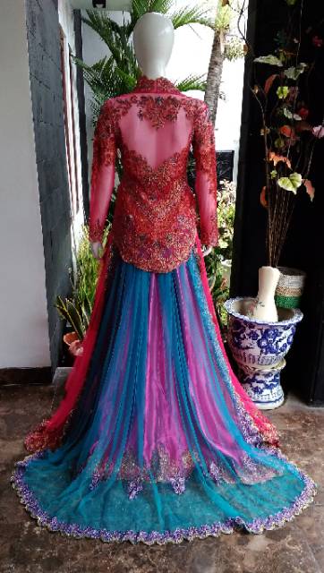 Kebaya keren