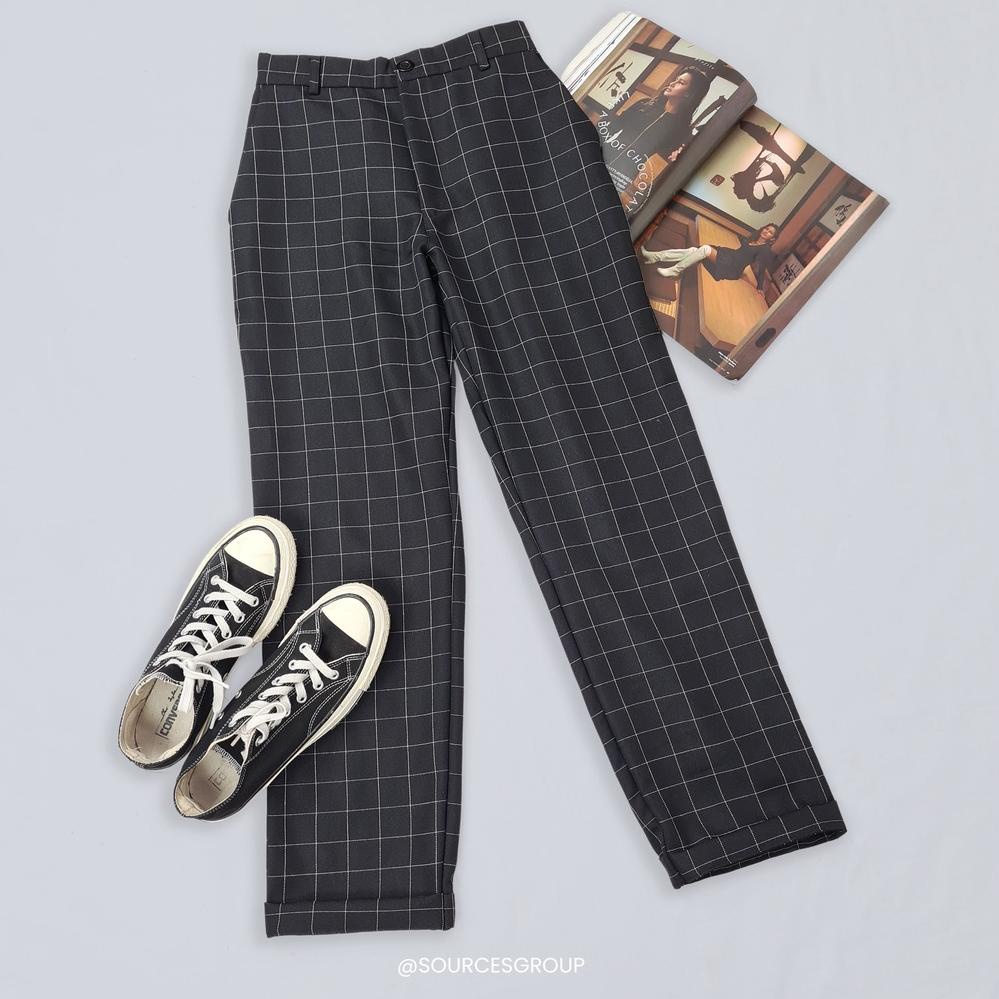 [VU.19Au22a] BOXY PLAID PANTS