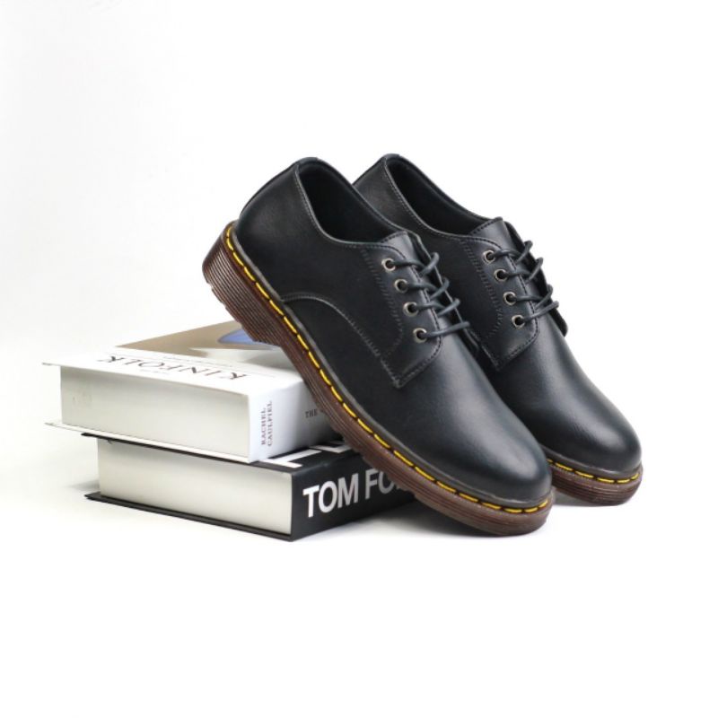 Xshoesbdg.id x Domart Sepatu Formal Pria Pantofel Hitam Pria Kulit Sintetis