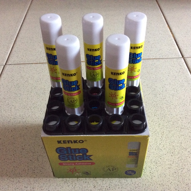 

Lem Stick 15Gr KENKO / Lem Kertas Glue Stick 15Gr Kenko