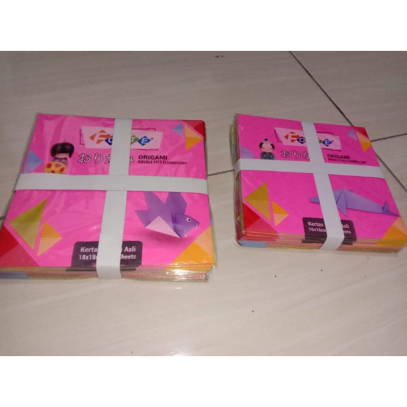 

kertas lipat