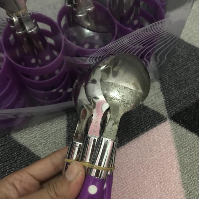 [1200gr] Hihi A030 Sendok Polkadot 24 Pcs