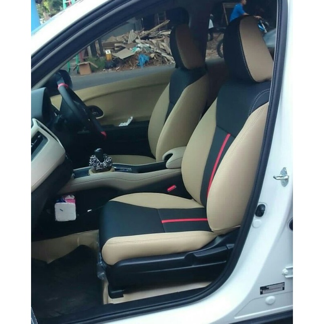 cover jok mobil HRV