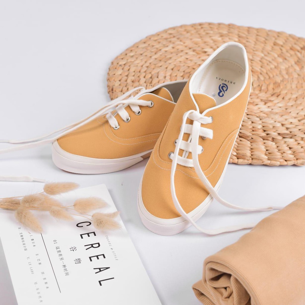 [SIAP KIRIM] BRShoes109 Sepatu Sneaker Olahraga Casual Tali Wanita